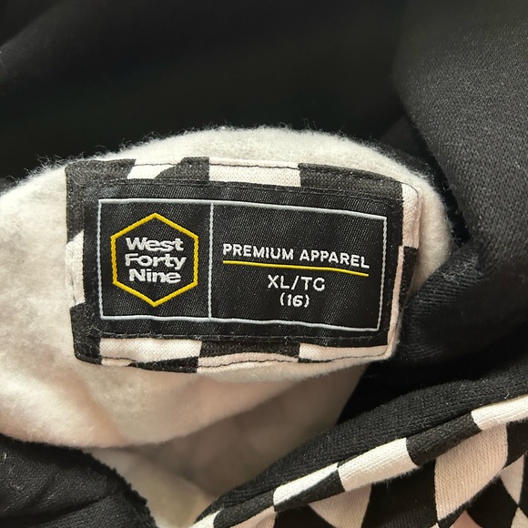 West Forty Nine Wavy Checker Pattern Hoodie - Picture 5 of 7